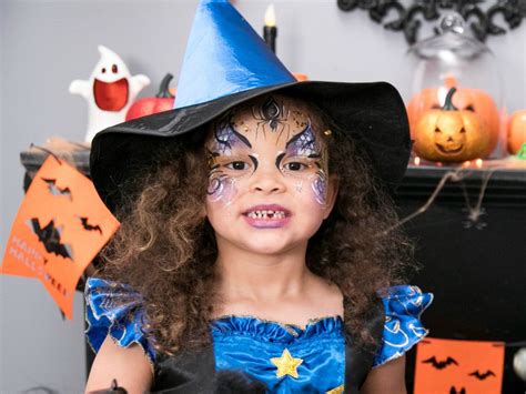 Dealz Cute Witch Face Paint How To