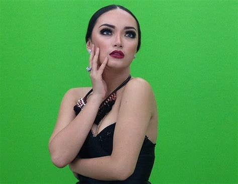 5 hal yang perlu kamu tahu tentang zaskia gotik