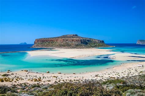 top  beaches  chania  allincrete travel guide  crete