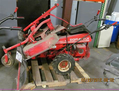 Gravely Professional 8 Walk Behind Tractor In Des Moines Ia Item
