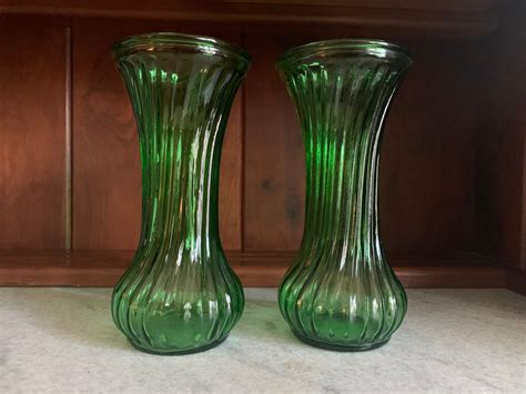 Vintage Green Glass Vases Matching Pair Green Vases Etsy Canada