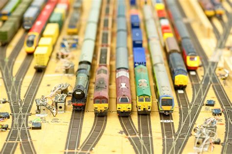 model trains  canada educate children locomoland