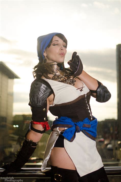 yammy cosplayer mea lee dresses up as isabela from dragon