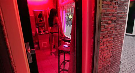 strict rules set for amsterdam s red light district