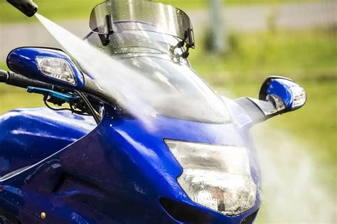 The Best Motorcycle Windshield Cleaners Full 2022 Guide