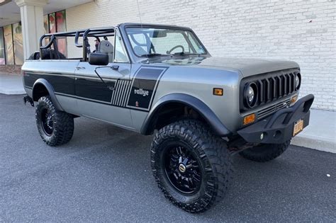 modified  international harvester scout ii traveler  sale  bat auctions sold