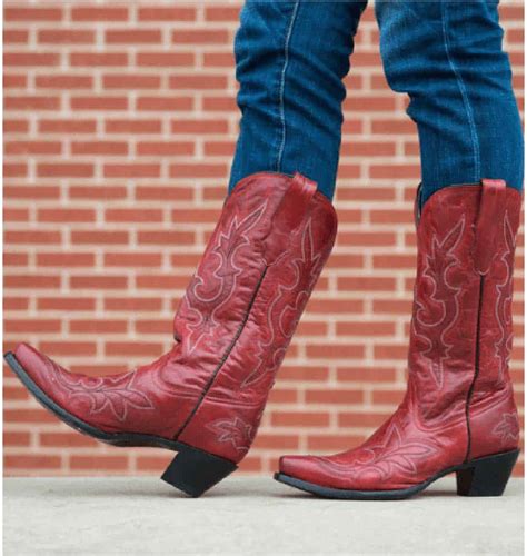 colorful cowgirl boots for the bold cowgirl cowgirl magazine