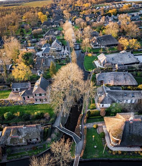 giethoorn       giethoorn