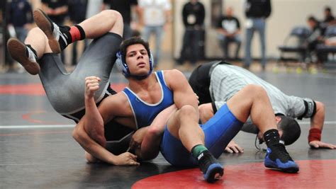 High School Wrestling Hillsboro Spartans Back On Top With