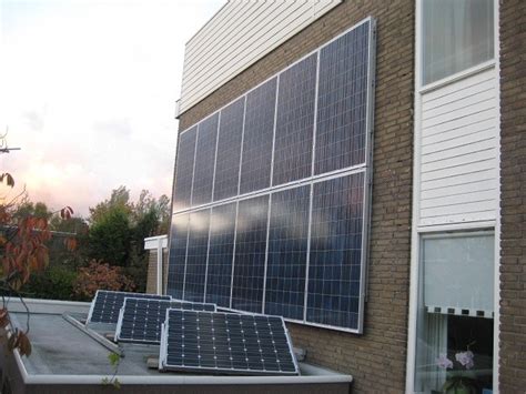 zonnepanelen tegen de gevel greenchecknl