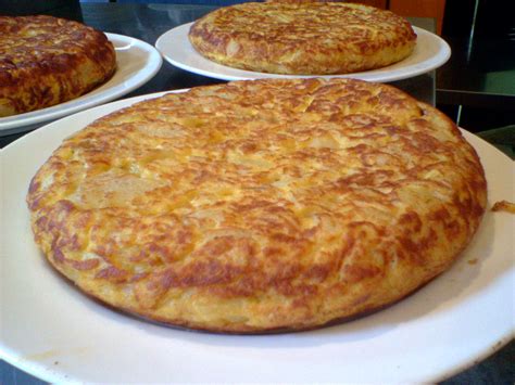spanish omelette suitelife