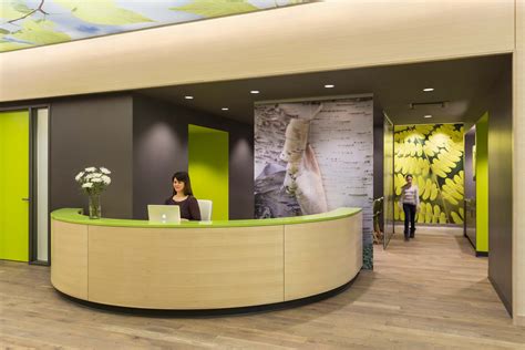curved reception desk  waiting room  childrens clinic andrea