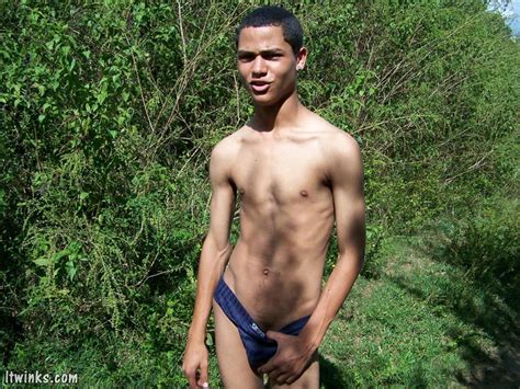 cocky latins free naked latino men gay photos and videos blog