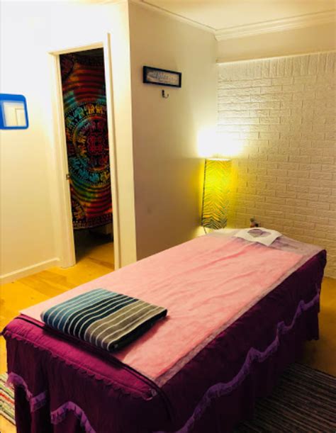 luna massage amp spa parlour location and reviews zarimassage
