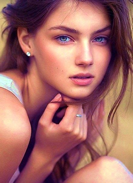 Stunning Site Model Beautiful Eyes Beautiful People Gorgeous Do It