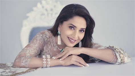 madhuri dixit   stop dreaming    mouni roy calls  timeless beauty