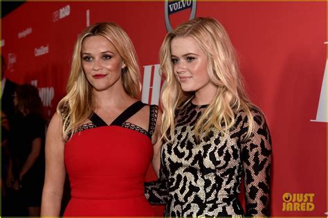 reese witherspoon takes lookalike daughter ava to home again premiere