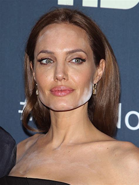 Angelina Jolie How To Avoid Her Powder Disaster Allure