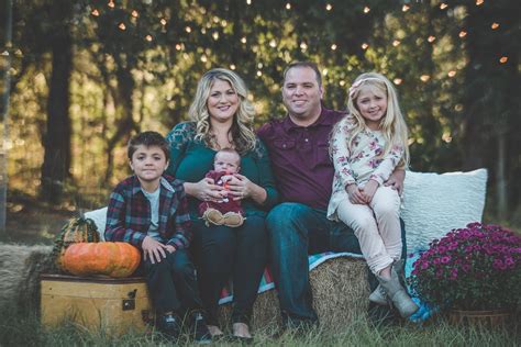fall family photoshoot ideas colors  forest green plum  orange