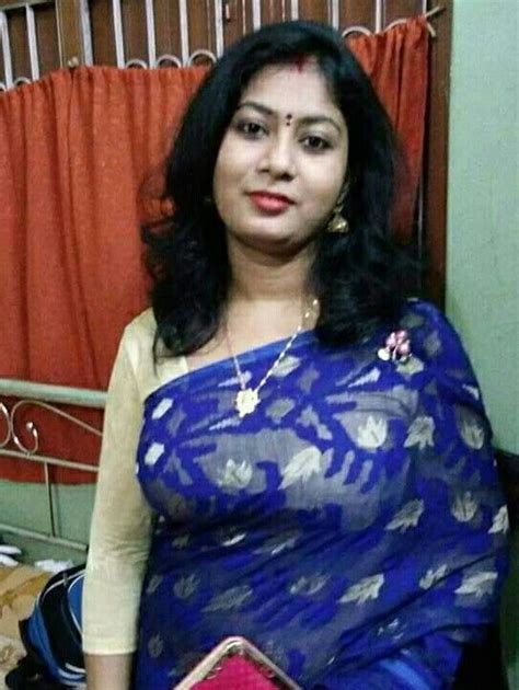 house wife indian housewife in 2019 indian sarees