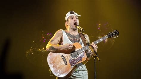 woman accuses hedley singer jacob hoggard of ignoring her ground rules