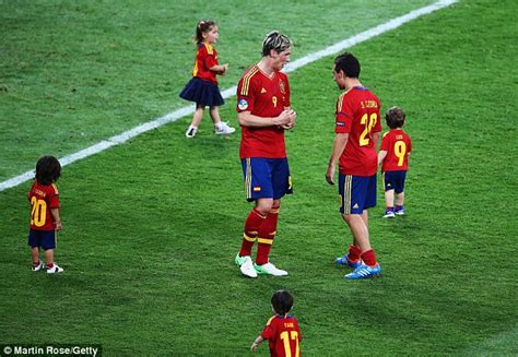 euro 2012 final spanish princesses give players the royal
