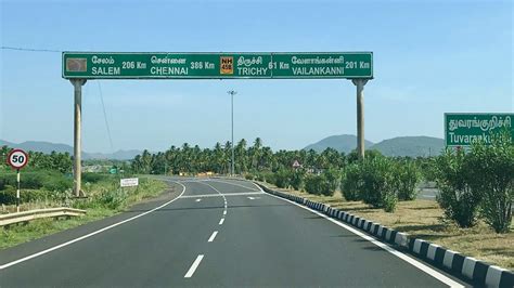 india plans  construct  km  highway daily  year