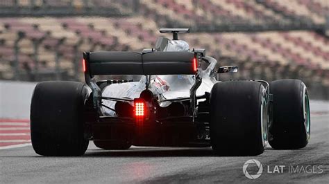 formula  cars set  feature rear wing rain lights