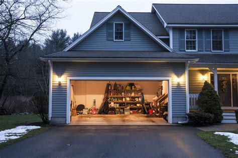 security tips   garage  garage door openers