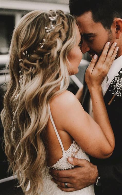 43 gorgeous half up half down hairstyles that perfect for a rustic wedding