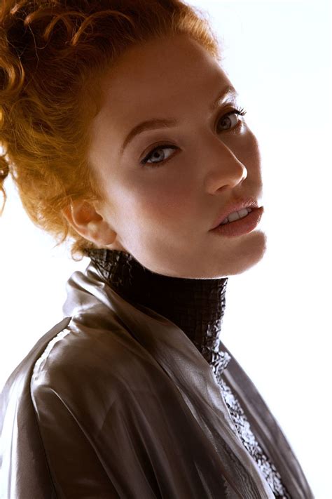 jess glynne love her she s an amazing lady reds of many shades in 2019 jess glynne red
