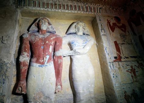 Colorful 4 000 Year Old Tomb Discovered By Archaeologists In Saqqara Of