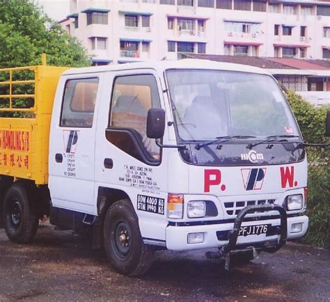 small lorry pw cranes