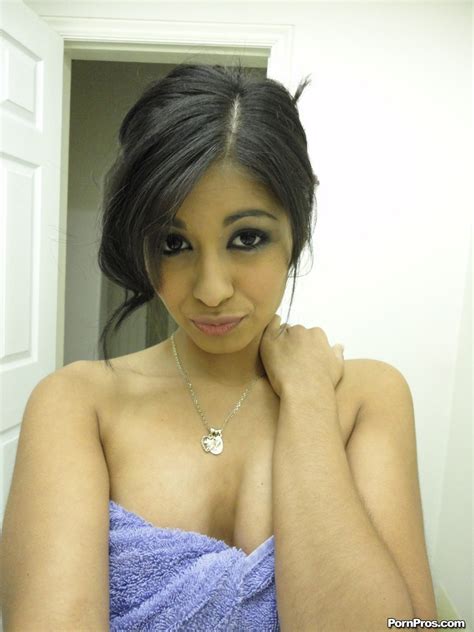 latina ex girlfriend ruby reyes caught naked in shower by her ex bf