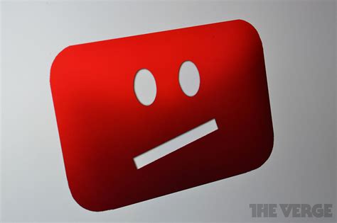 youtube  moderators   mistakenly purged  wing
