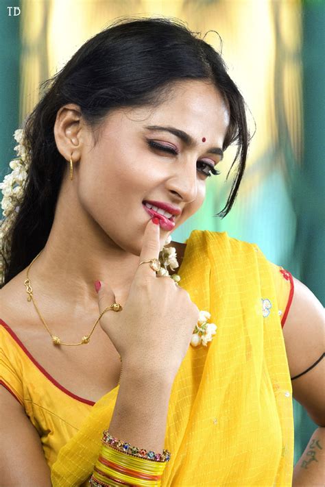 indian actress anushka shetty telugu actress