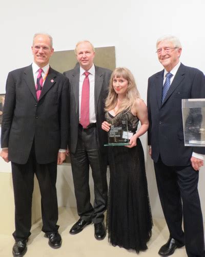 Making A Mark Aleah Chapin Wins £25 000 Bp Portrait Award