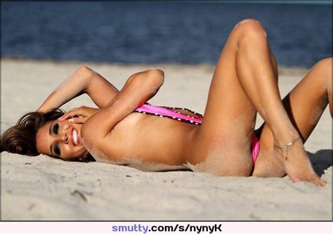 Fit Melissa Lori Posing In Bikini On The Beach