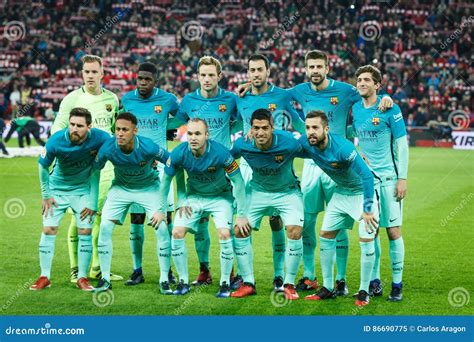 bilbao spanje januari  de spelers van barcelona stellen voor de pers  de gelijke van de