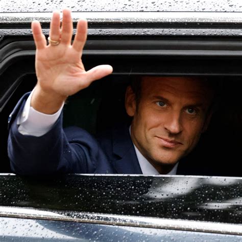france s macron lost grip on parliament amid russian squeeze on energy
