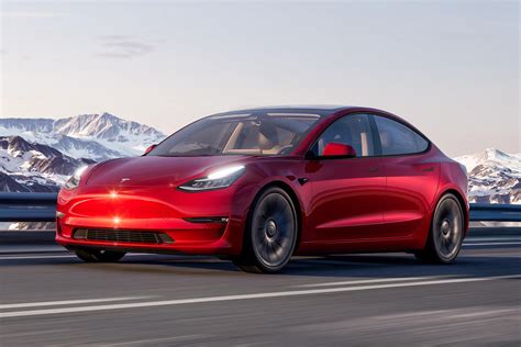 tesla model  carbuzz