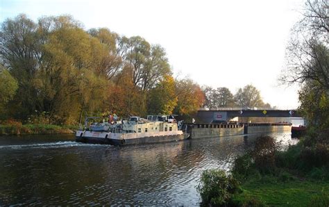 auf dem kanal foto bild landschaft bach fluss  fluesse und