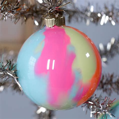 christmas ornament painting ideas