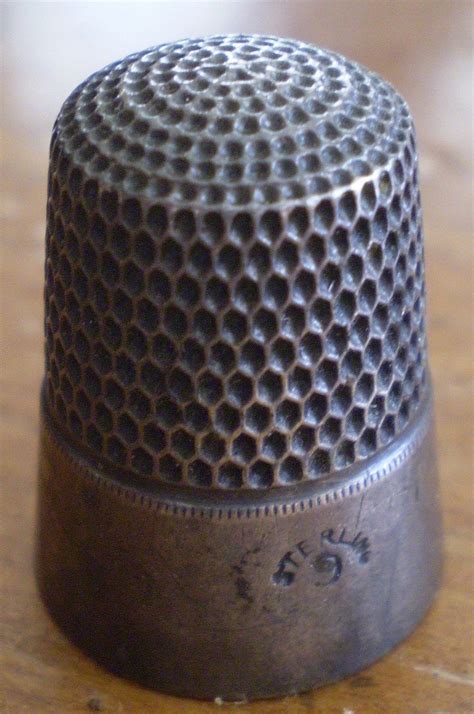 vintage sterling silver thimble size 9 bell mark