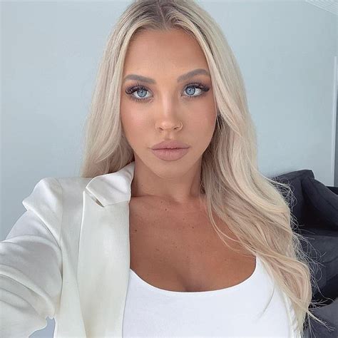 Fans Accuse Influencer Tammy Hembrow Of Undergoing Plastic Surgery