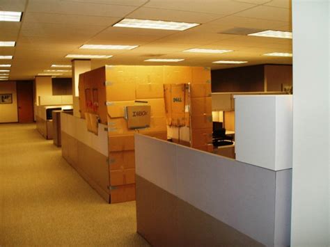 workplace privacy   snap  screenflex portable partitions