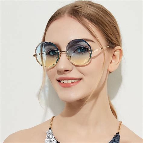 wonderful glasses  women  sunglasses  sunglasses