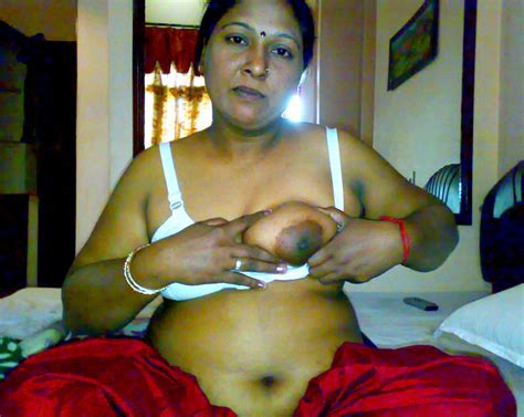 naked chubby desi indian girl xxx pics