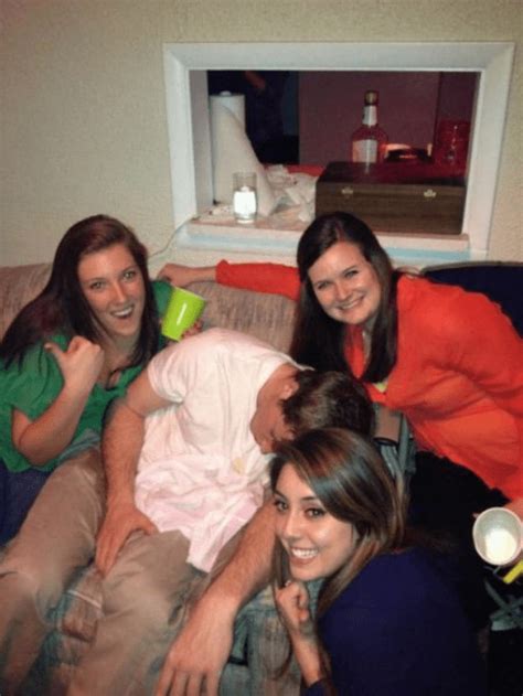 College Girls Are Great At Drunk Shaming 31 Photos 10worthy