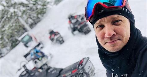 jeremy renner was trying to save his nephew before devastating snow